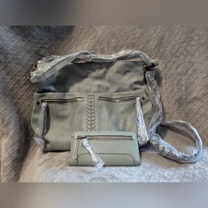 Elegant Seafoam Green Women's Bag Set